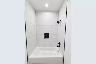 1076 Dewalt Street, Houston, TX 77088 - Photo 3
