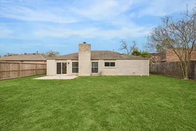 15814 Stonehaven Drive, Houston, TX 77059 - Photo 5