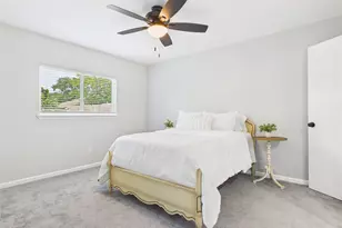 10315 Bushy Creek Dr, Houston, TX 77070 - Photo 11