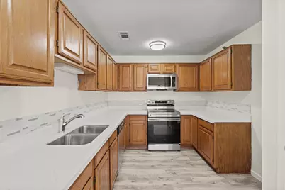 12831 Newberry Street, Sugar Land, TX 77478 - Photo 7