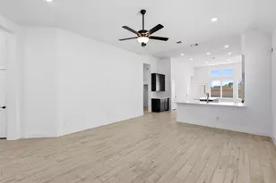 11119 Midland Hawthorn Pl, Cypress, TX 77433 - Photo 9