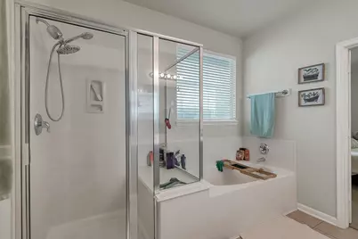 12902 Pecan Shores Drive, Houston, TX 77044 - Photo 27