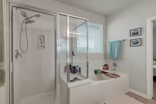 12902 Pecan Shores Dr, Houston, TX 77044 - Photo 27