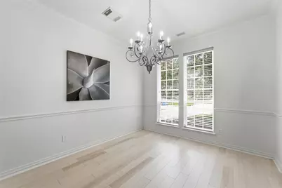 58 N Scribewood Circle, The Woodlands, TX 77382 - Photo 5