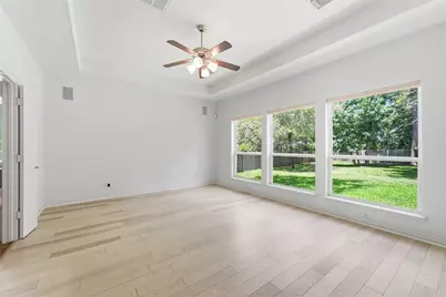 58 N Scribewood Circle, The Woodlands, TX 77382 - Photo 15
