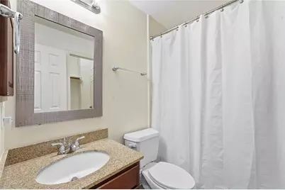 58 N Scribewood Circle, The Woodlands, TX 77382 - Photo 23