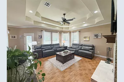 807 Mill Road, Angleton, TX 77515 - Photo 15