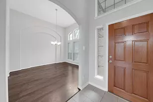 15110 Brookwood Bridge Ln, Sugar Land, TX 77498 - Photo 3