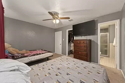 16643 Seawolf Drive, Houston, TX 77062 - Photo 13