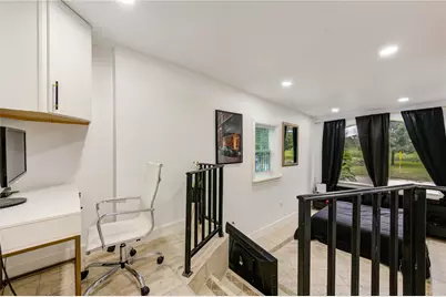 1820 N Macgregor Way Way, Houston, TX 77023 - Photo 29