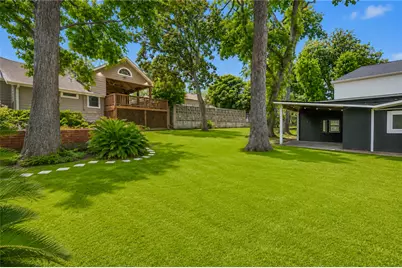 1820 N Macgregor Way Way, Houston, TX 77023 - Photo 13