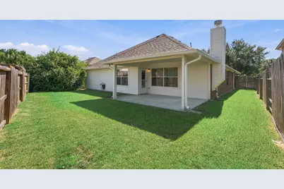 3012 Kings Isle Lane, Dickinson, TX 77539 - Photo 9