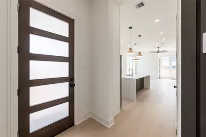 1122 E 27th St #A, Houston, TX 77009 - Photo 3