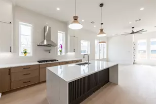 1122 E 27th St, Houston, TX 77009 - Photo 7