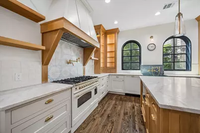 6513 Taggart Street #B, Houston, TX 77007 - Photo 9