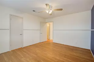 1433 Cedar Post Ln, Houston, TX 77055 - Photo 21