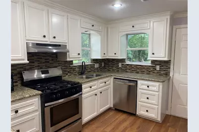 819 Eubanks Street, Houston, TX 77022 - Photo 3