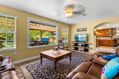 235 South Circle Drive, Livingston, TX 77351 - Photo 15