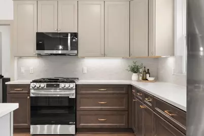 271 S College Street, La Grange, TX 78945 - Photo 7