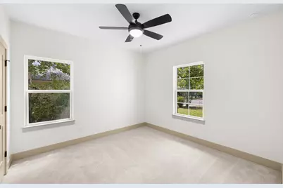 271 S College Street, La Grange, TX 78945 - Photo 19