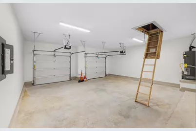 271 S College Street, La Grange, TX 78945 - Photo 21