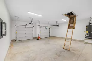 271 S College St, La Grange, TX 78945 - Photo 21