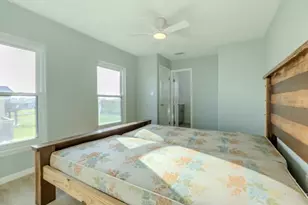 207 Beach Front Dr, Matagorda, TX 77457 - Photo 31