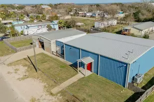 341 5th St, Dickinson, TX 77539 - Photo 1