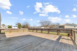 341 5th St, Dickinson, TX 77539 - Photo 25