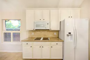 1231 Parkhaven Ln, Houston, TX 77077 - Photo 15