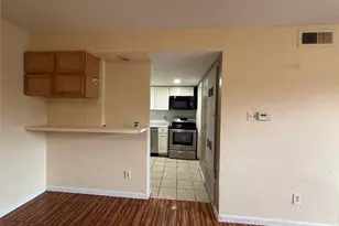 7047 Bissonnet St, Houston, TX 77074 - Photo 7