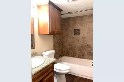1008 N Houston Avenue, Livingston, TX 77351 - Photo 3