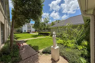 2600 Bellefontaine St, Houston, TX 77025 - Photo 25