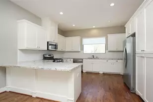 2529 Calumet St, Houston, TX 77004 - Photo 3