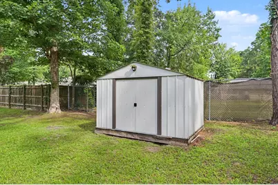 10807 Royal Tricia Drive, Conroe, TX 77303 - Photo 29