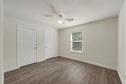 10807 Royal Tricia Drive, Conroe, TX 77303 - Photo 17