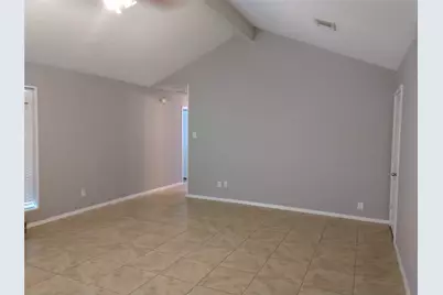 1902 Laura Lane, La Porte, TX 77571 - Photo 3