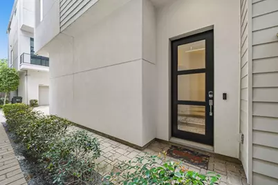 608 Middle Street #C, Houston, TX 77003 - Photo 3