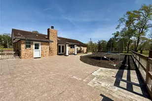 4183 County Rd 571, West Columbia, TX 77486 - Photo 43