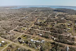 310 Water Oak St, Somerville, TX 77879 - Photo 33