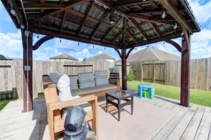 4724 Alluvial Cir, Alvin, TX 77511 - Photo 37