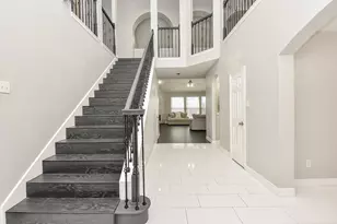 2110 5 Iron Dr, Houston, TX 77089 - Photo 3