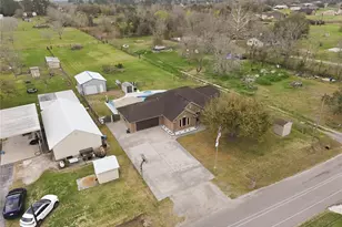 615 Lilley Rd, Alvin, TX 77511 - Photo 41