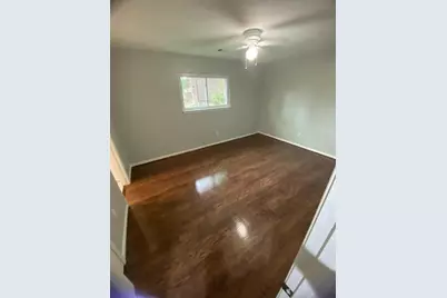 5710 Glenmere Lane, Spring, TX 77379 - Photo 5
