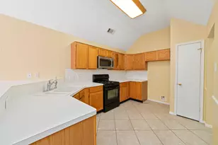 1503 Telkwa Dr, Spring, TX 77386 - Photo 9