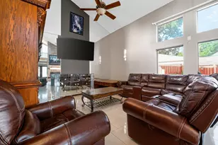 16526 De Lozier St, Houston, TX 77040 - Photo 9