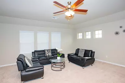 20916 Carries Ranch Road, Pflugerville, TX 78660 - Photo 13