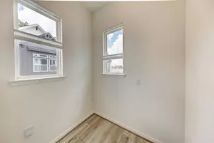 1526 Ojeman Rd, Houston, TX 77055 - Photo 11