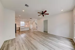 1526 Ojeman Rd, Houston, TX 77055 - Photo 33