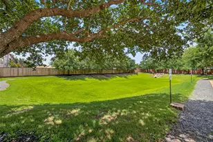 11924 Stirling Row Ln, Houston, TX 77082 - Photo 37